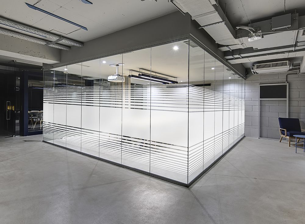 Lineage Dual Frost Gradient